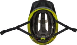Giro Manifest Spherical MIPS Helm -Endura Verkaufsgeschäft 481536